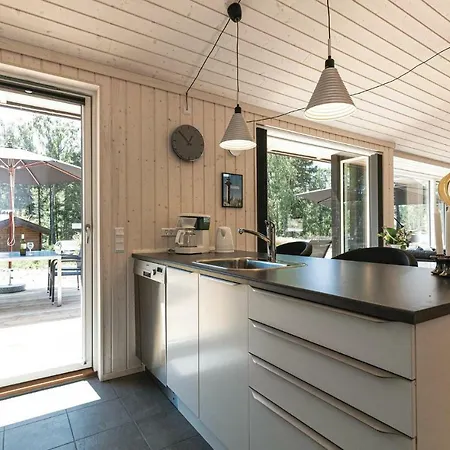 Дом отдыха Three-bedroom In